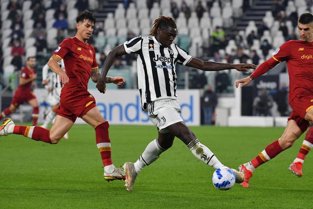 高诗岩21+10+8山东加时胜首钢 范子铭31分